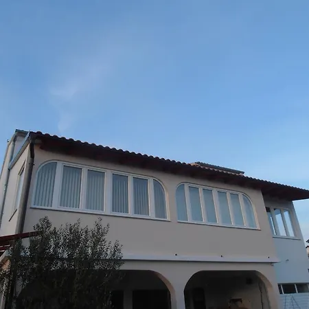 Πανσιόν Adria
