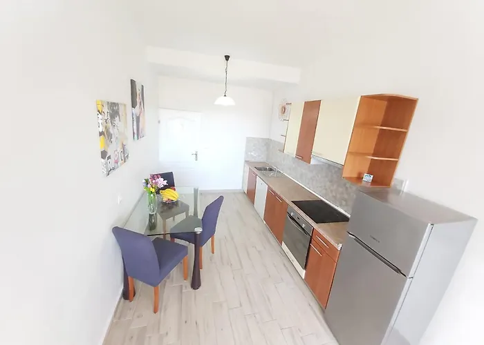 Adria בית הארחה יאדריה